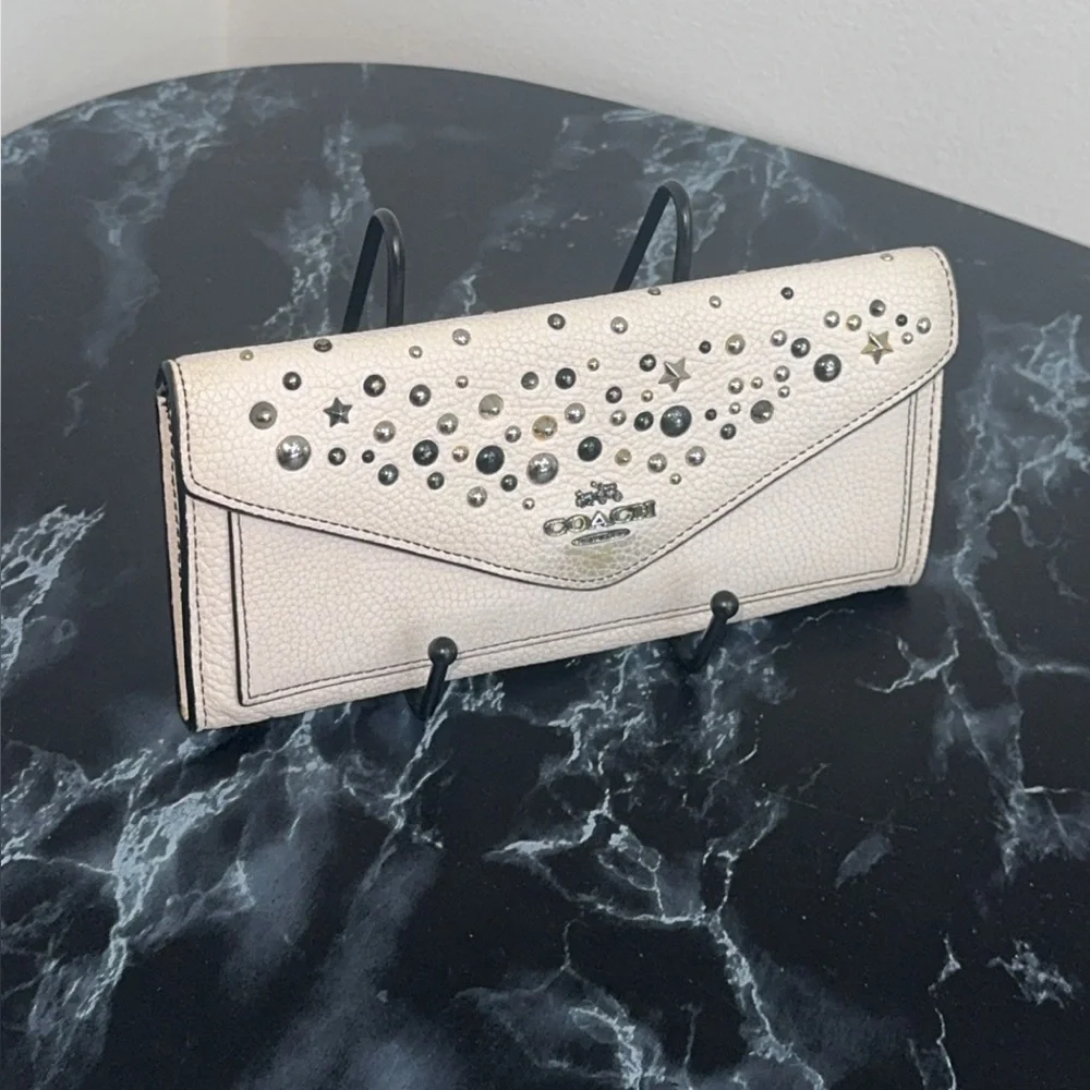COACH STAR RIVETS CROSSGRAIN LEATHER ENVELOPE WALLET 59511 AUTHENTIC